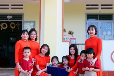 Hưởng ứng “Tuần lễ áo dài” năm 2024