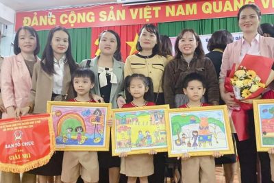 Hội thi vẽ tranh cho trẻ 5 tuổi cấp huyện năm học  2023-2024.