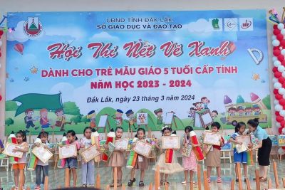 Hội thi ” Nét vẽ xanh” dành cho trẻ mẫu giáo 5 tuổi cấp tỉnh, năm học 2023 – 2024