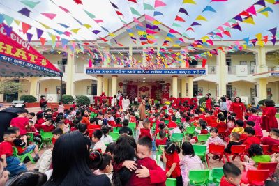 Hoạt động trải nghiệm “Tết sum vầy- Xuân yêu thương” tại trường Mầm non Sao Khuê năm học 2025-2026